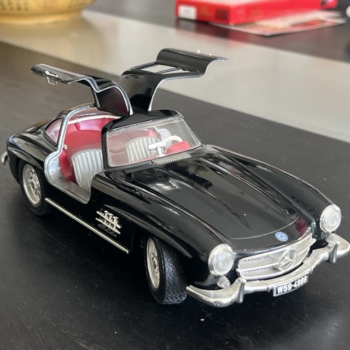 Burago 1954 mercedes benz 300 - burago,