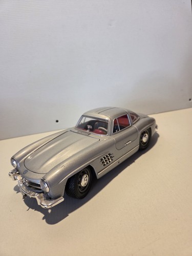 Bburago mercedes benz 300 - benz, sl