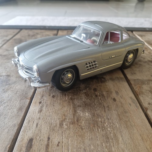 Burago mercedes 300 - burago, sl