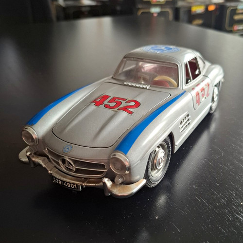Bburago mercedes benz - bburago, 300