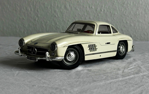Vintage bburago mercedes - bburago,