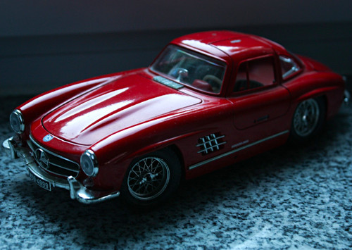 Bburago mercedes benz 300 - bburago,